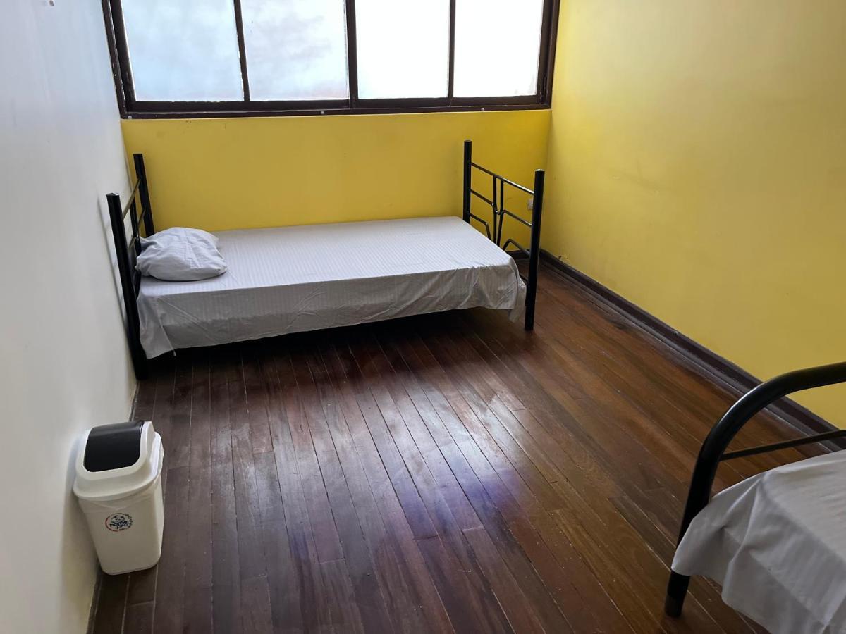 El Parque Bed And Breakfast Alajuela Buitenkant foto